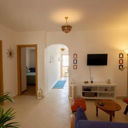 Cozy And Stylish Flat Lägenhet *