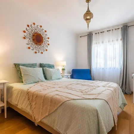 Cozy And Stylish Flat Διαμέρισμα