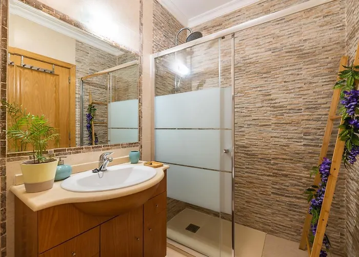 Cozy And Stylish Flat 아파트 *